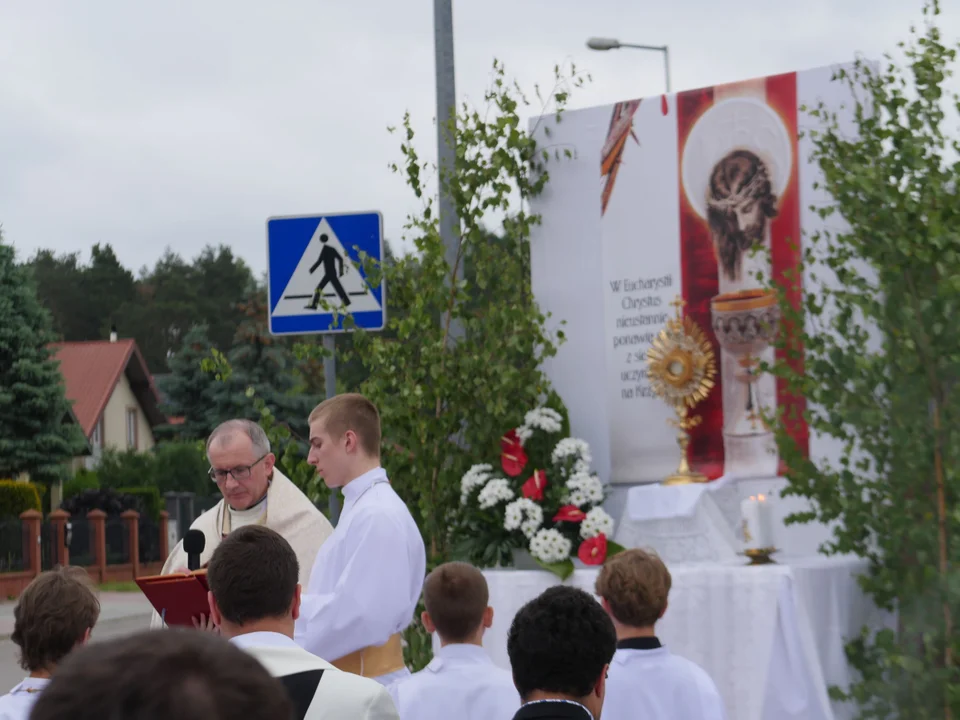 Boże Ciało 2023. Procesja na Smoczce w Mielcu