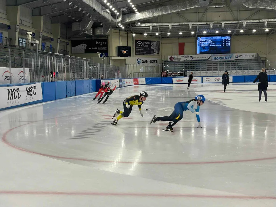 Pierwszy dzień mistrzostw short track