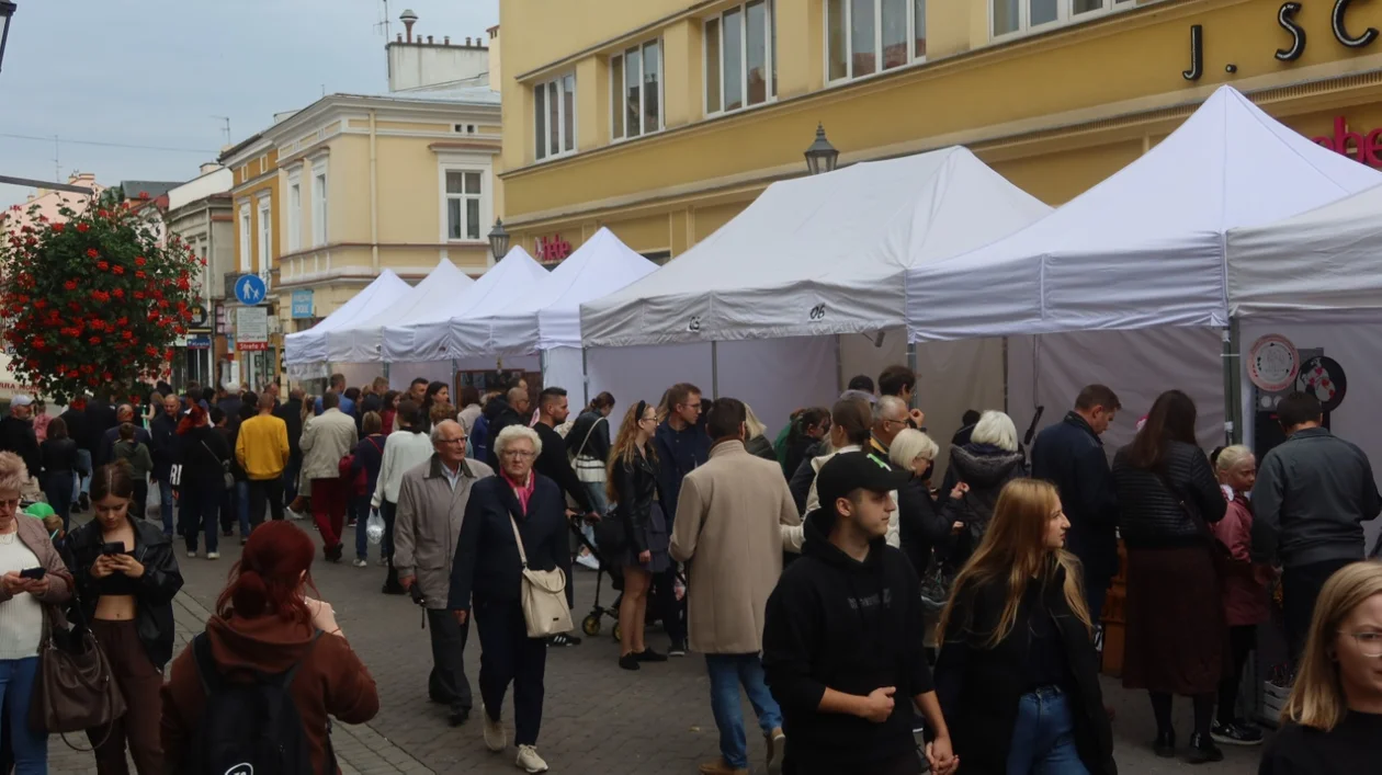 Drugi dzień festiwalu "Karpaty na Widelcu". Robert Makłowicz docenił Rzeszów [ZDJĘCIA, WIDEO]