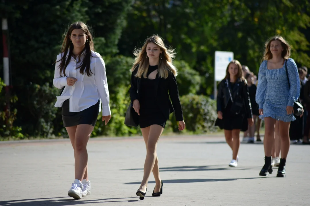 Rozpoczęcie roku szkolnego w Liceum Ogólnokształcącym im. Mikołaja Kopernika w Tarnobrzegu