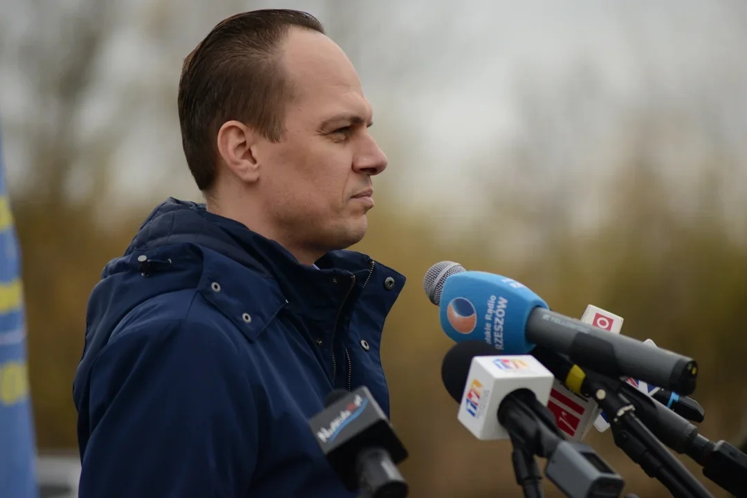 Wiceminister infrastruktury Rafał Weber został Honorowym Obywatelem Miasta Tarnobrzega [ZDJĘCIA] - Zdjęcie główne
