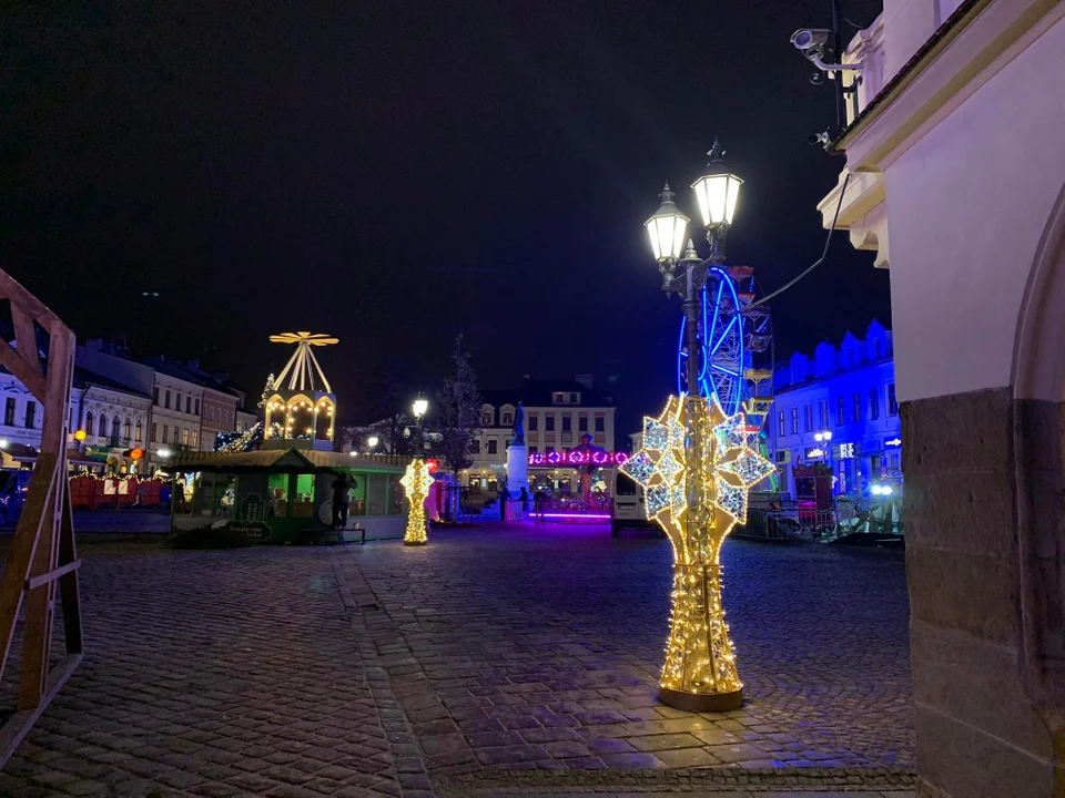 Oświetlenie świąteczne w centrum Rzeszowa