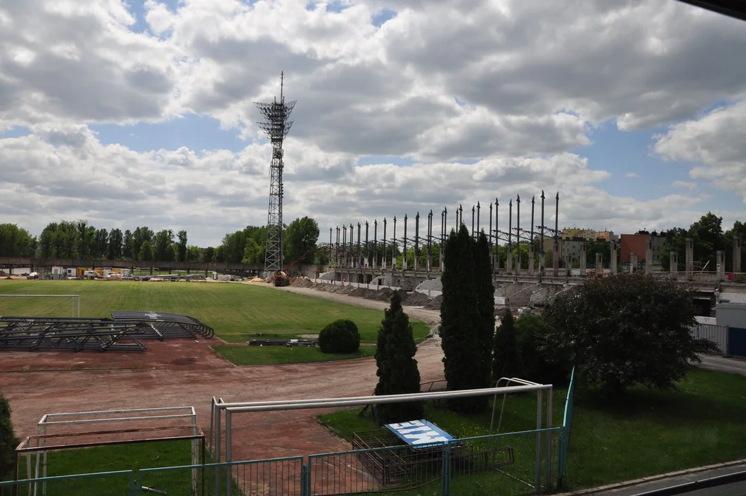 Rozbiórka starego i budowa nowego Stadionu Miejskiego w Mielcu