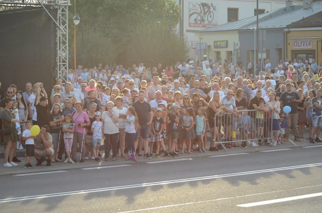 Na festynie w Kolbuszowej zjawiły się tłumy ludzi.