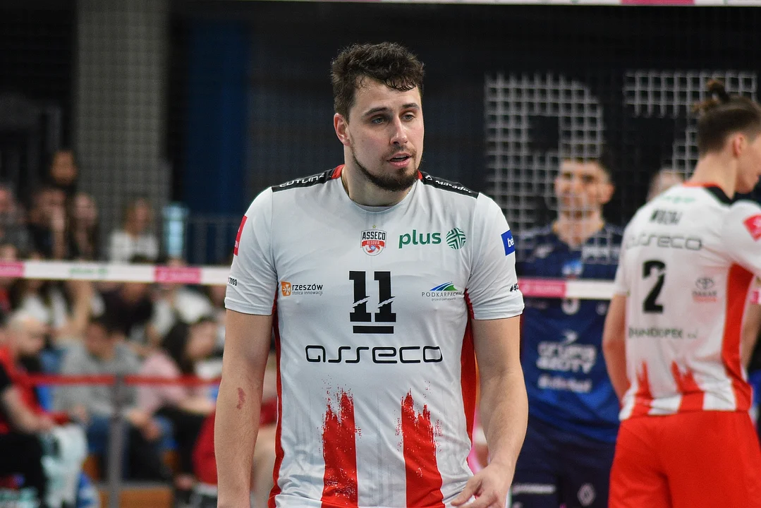 Drugi półfinałowy mecz siatkarskiej PlusLigi: Asseco Resovia Rzeszów - Grupa Azoty ZAKSA Kędzierzyn-Koźle (1:3)