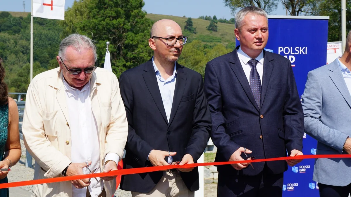 W Smolniku otwarto oficjalnie dwa mosty. Była to priorytetowa inwestycja dla mieszkańców [ZDJĘCIA, WIDEO] - Zdjęcie główne