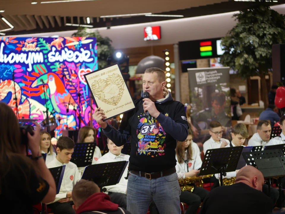 Występ Mieleckiej Orkiestry Dętej w ramach finału WOŚP