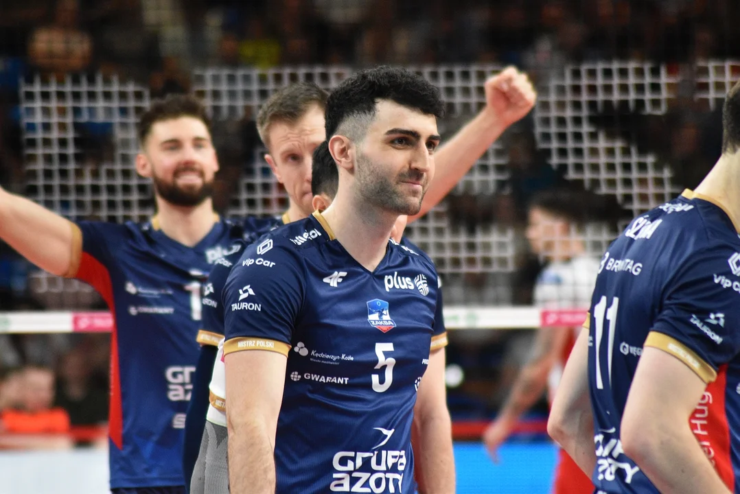 Drugi półfinałowy mecz siatkarskiej PlusLigi: Asseco Resovia Rzeszów - Grupa Azoty ZAKSA Kędzierzyn-Koźle (1:3)