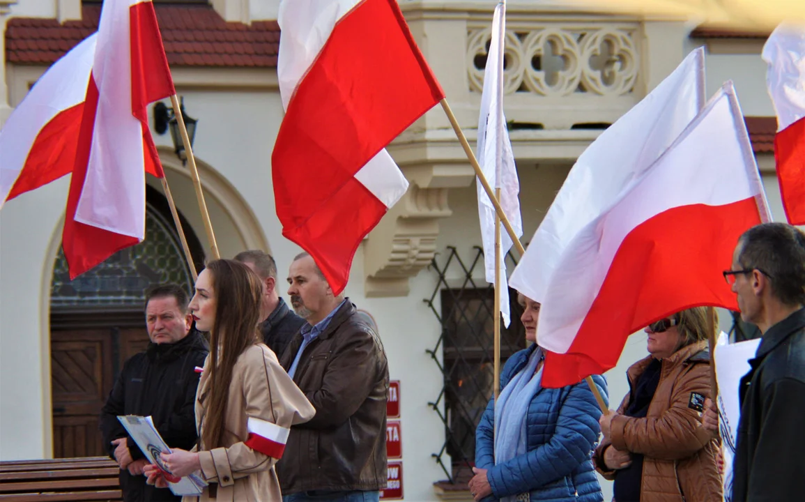 83. rocznica zbrodni katyńskiej - obchody na Rynku w Rzeszowie