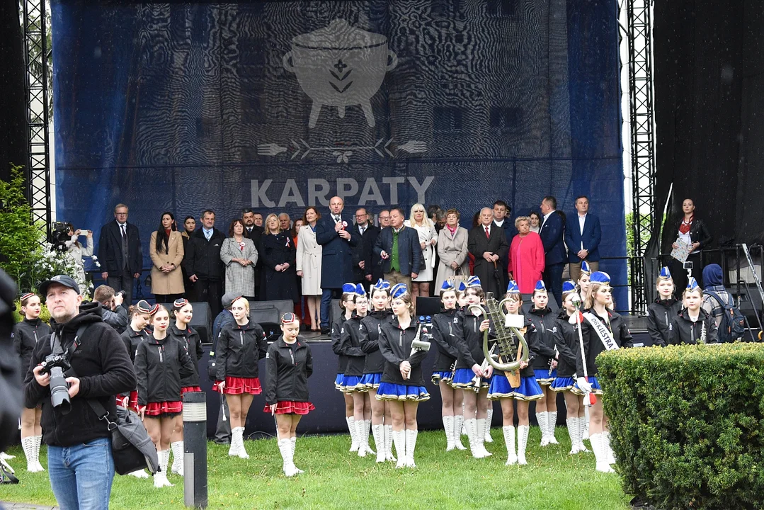 Festiwal Karpaty na Widelcu i Święto Paniagi przyciągnęły w Rzeszowie prawdziwe tłumy [ZDJĘCIA]