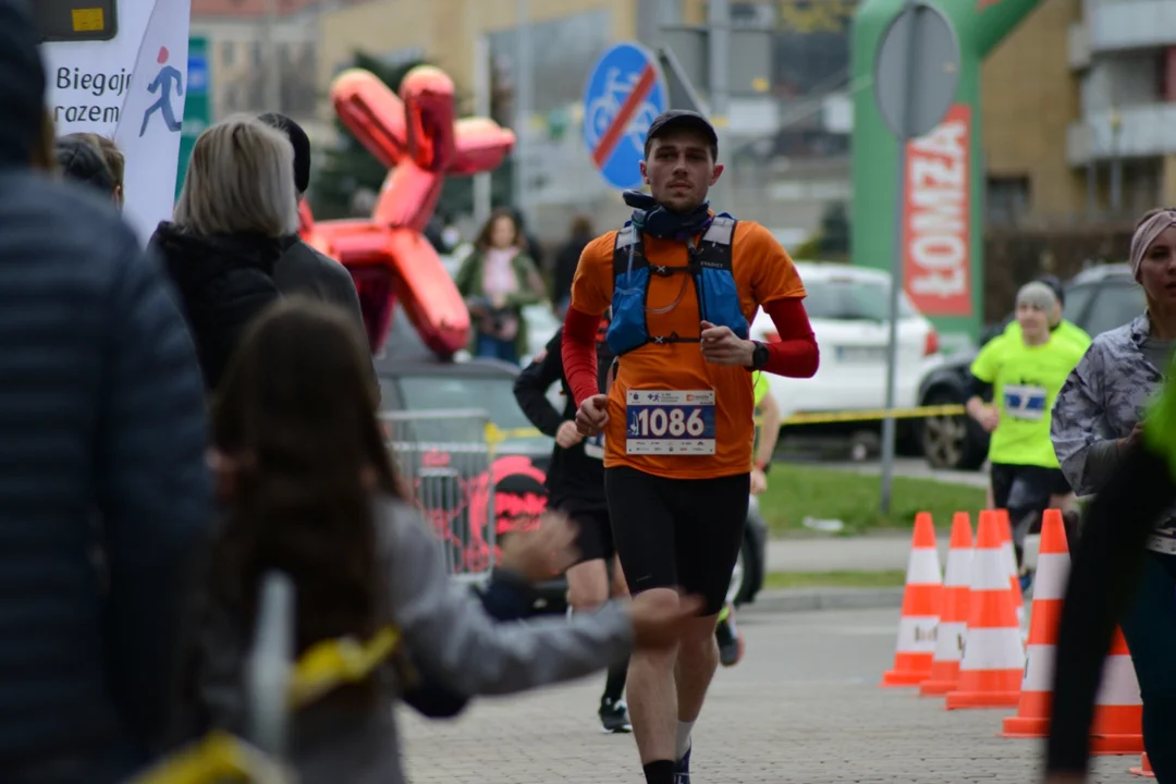 16. PKO Półmaraton Rzeszowski oraz 8. PKO Sztafeta Półmaratońska w Rzeszowie - dużo zdjęć z trasy i mety