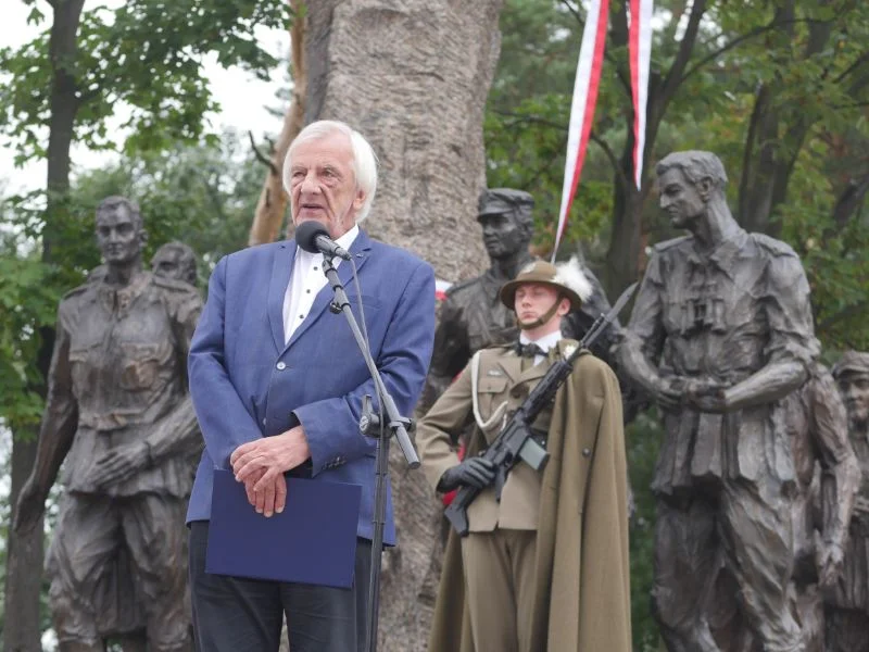 Odsłonięcie pomnika w Mielcu