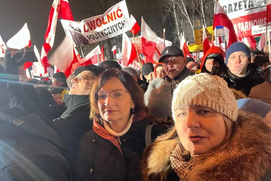 Podkarpaccy przedstawiciele Prawa i Sprawiedliwości na Proteście Wolnych Polaków w Warszawie