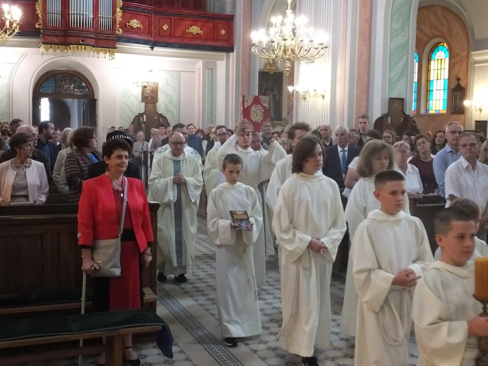 Msza święta odpustowa i festyn przy Klasztorze Ojców Dominikanów w Tarnobrzegu. Zobaczcie zdjęcia - Zdjęcie główne