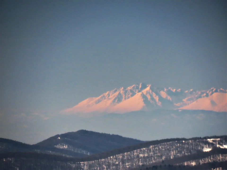 Tatry widziane z Połoniny Caryńskiej w Bieszczadach