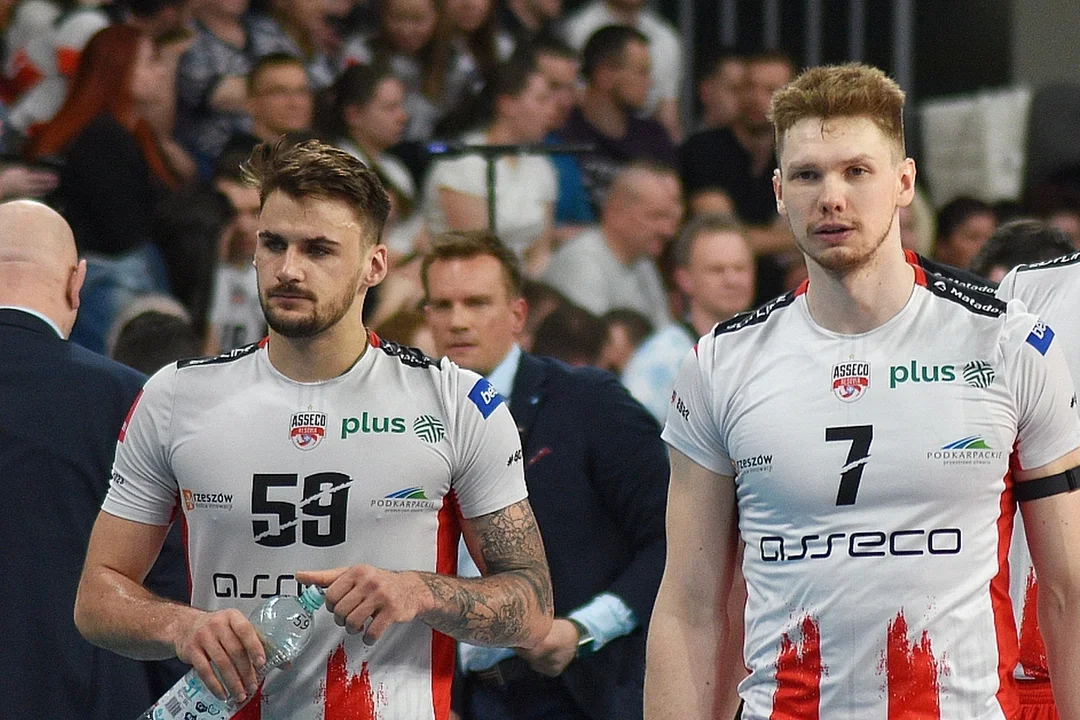 Siatkarska PlusLiga: Asseco Resovia -  PGE GiEK Skra Bełchatów