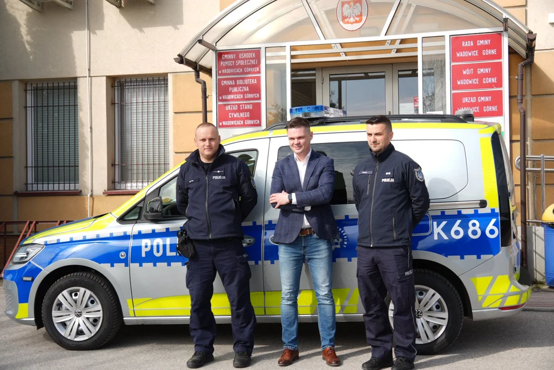 Nowy radiowóz w Wadowicach Górnych