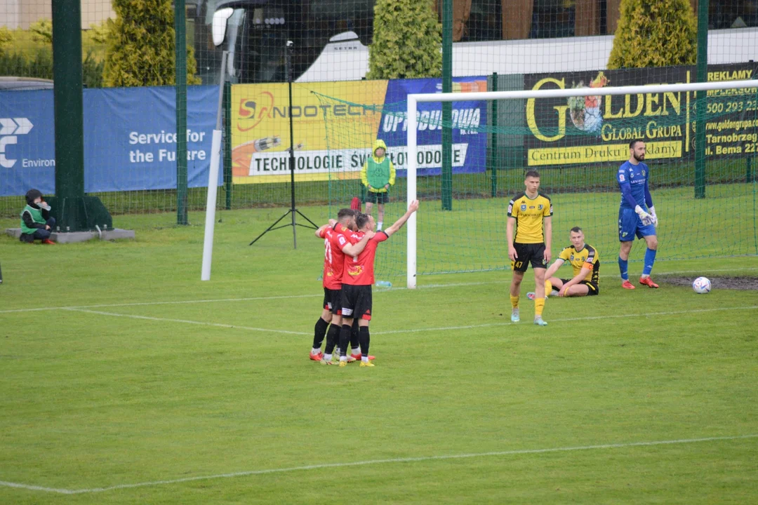 eWinner 2. Liga: Siarka Tarnobrzeg przegrywa 1:2 z Pogonią Siedlce