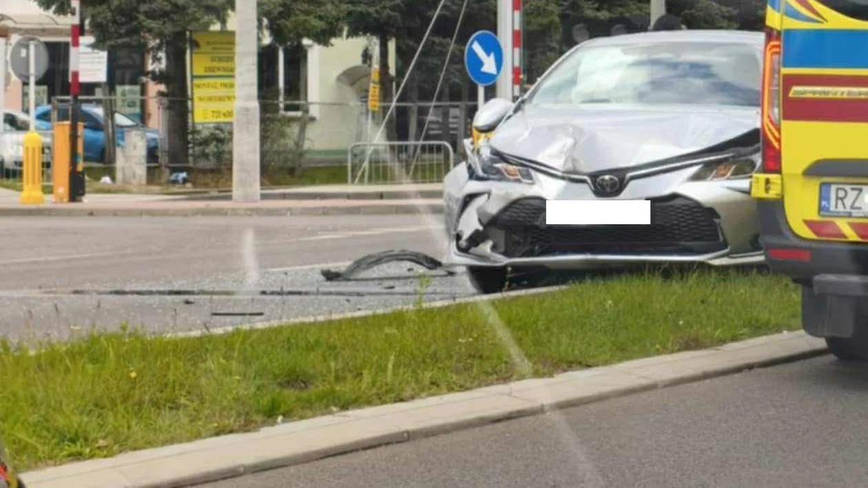Dwie Toyoty