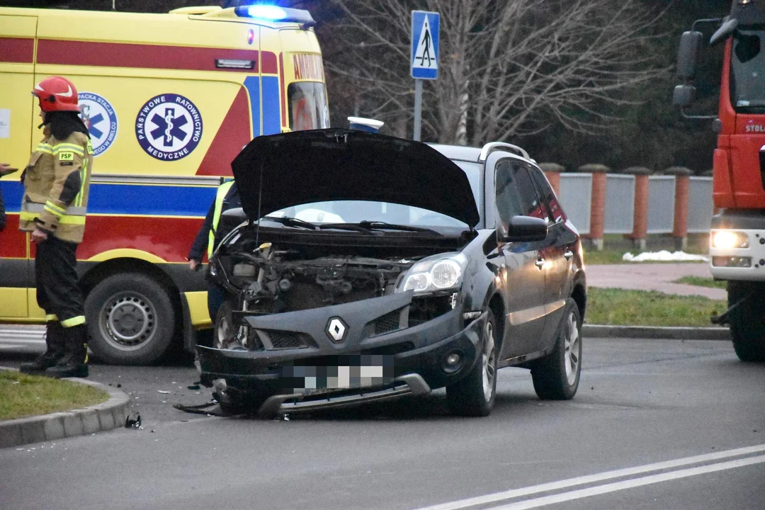 Wypadek na Warneńczyka w Mielcu [ZDJĘCIA] - Zdjęcie główne