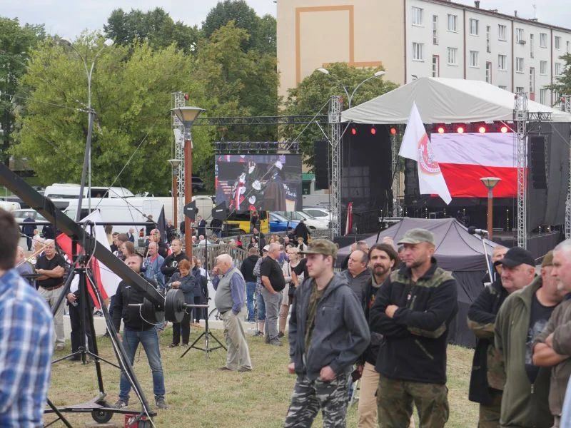 Odsłonięcie pomnika w Mielcu