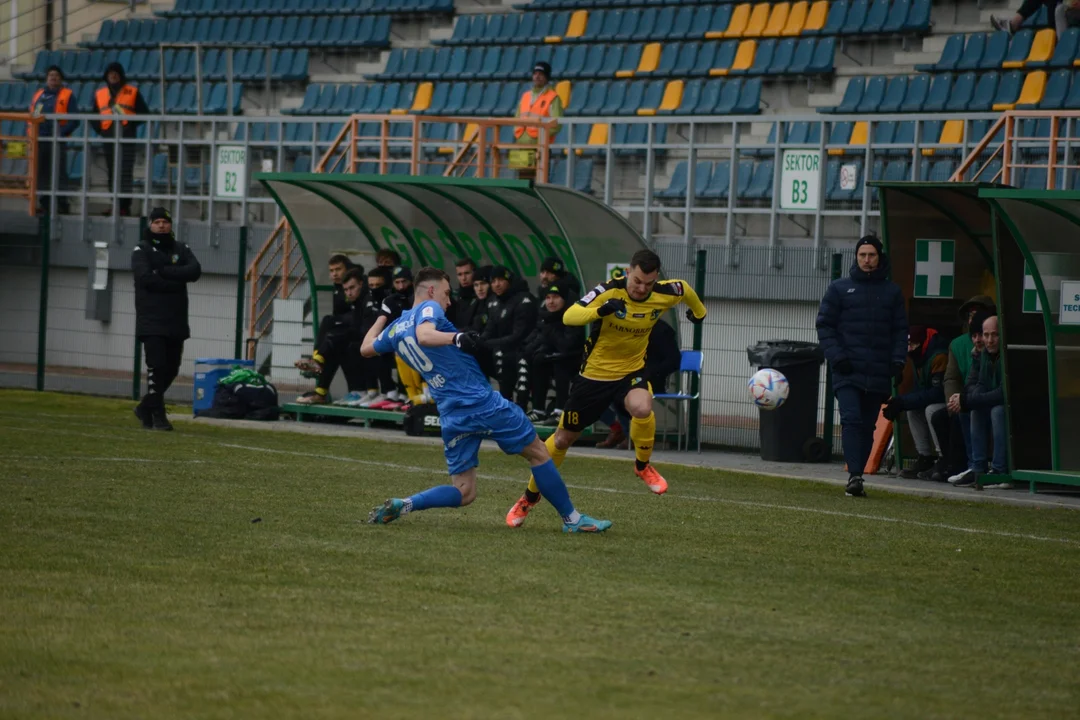 eWinner 2. Liga: Siarka Tarnobrzeg - Hutnik Kraków 1:1 - zdjęcia z meczu