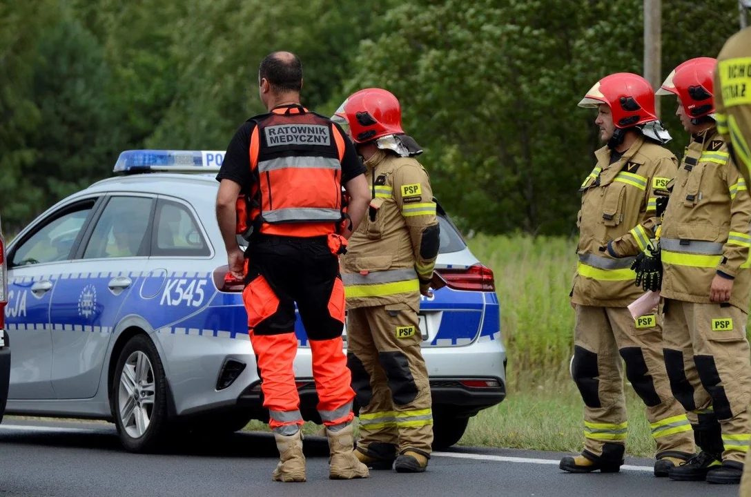 Zderzenie dwóch samochodów na DK9 w Hadykówce.