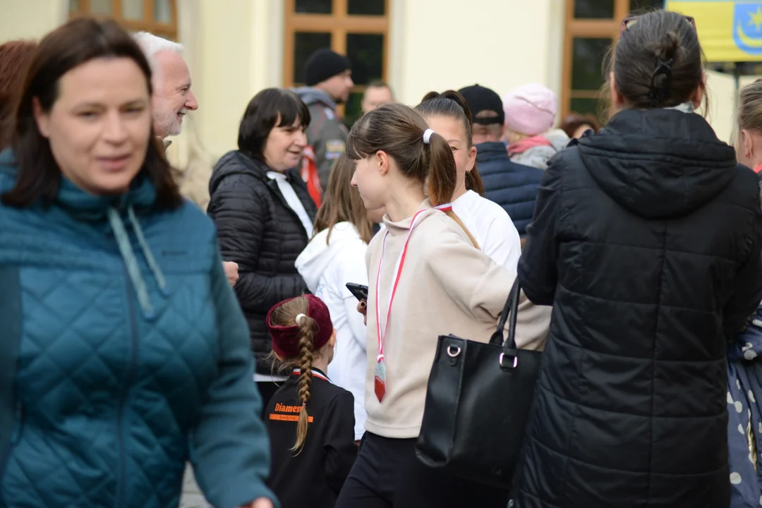 Bieg Historyczny "Dzieci dla Niepodległej" i piknik w Parku Dzikowskim - część 2