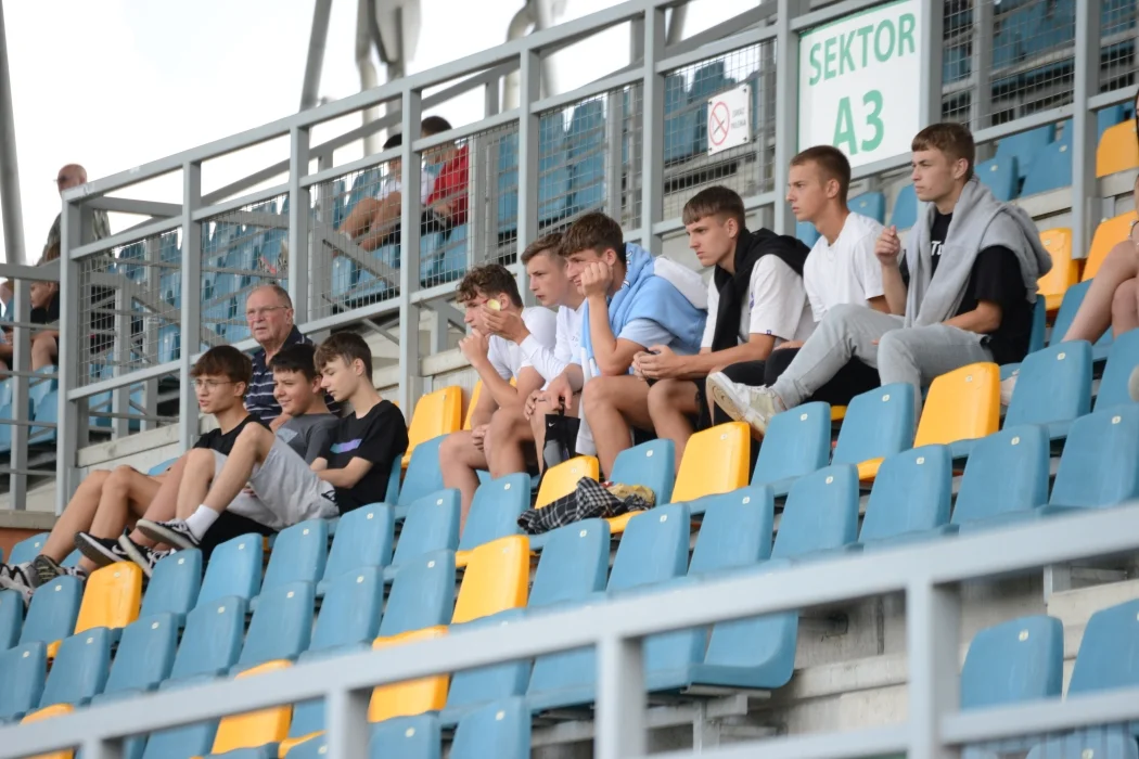Trzecia liga, grupa 4: Siarka Tarnobrzeg - Sokół Sieniawa 2:0