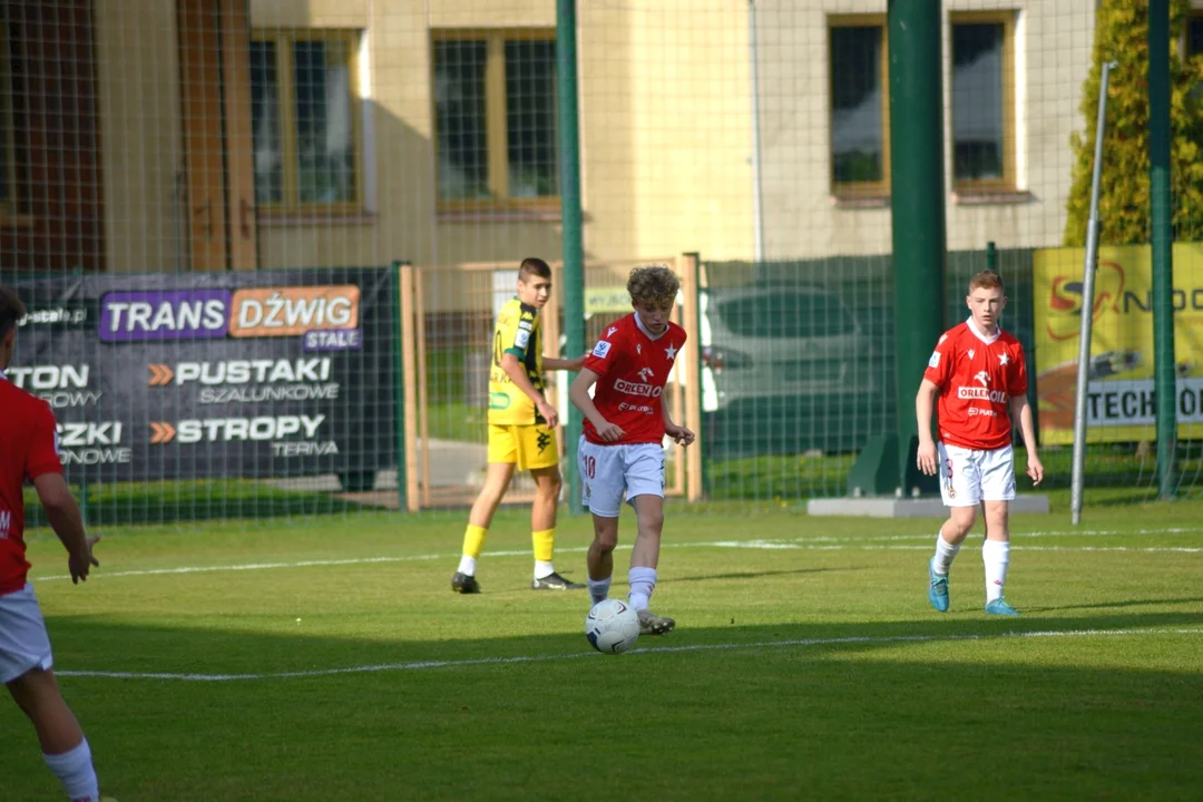 Centralna Liga Juniorów U-15: Siarka Tarnobrzeg - Wisła Kraków 0:2