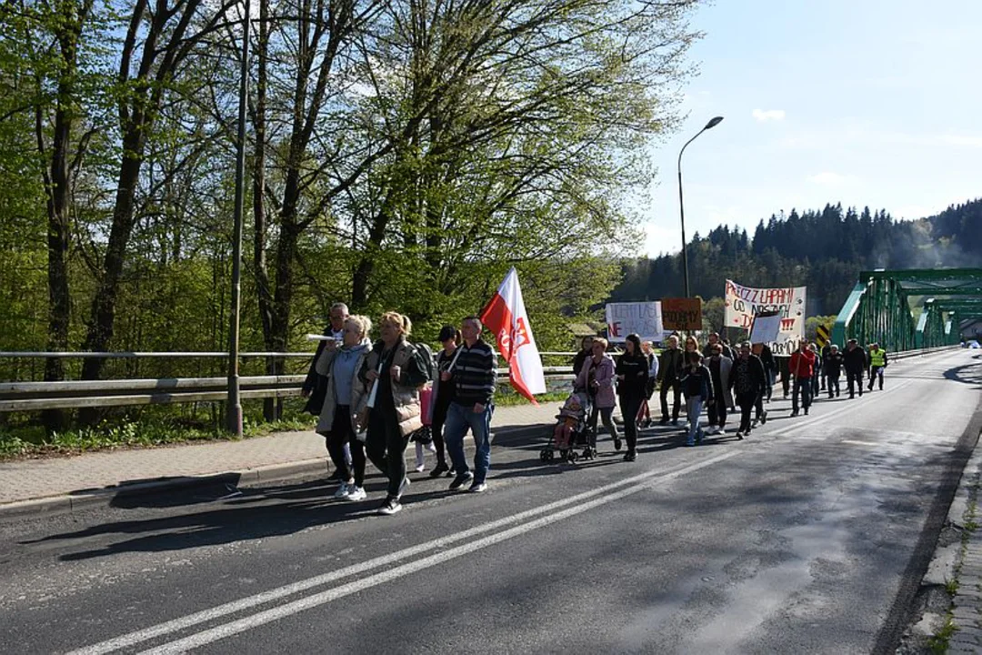 Protest w Lesku przeciwko obwodnicy
