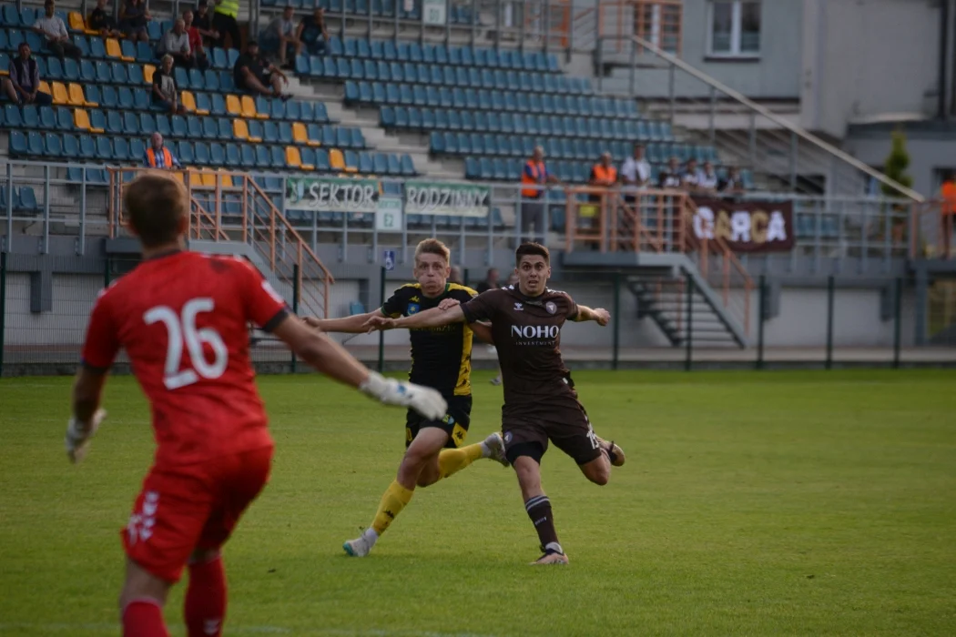 Trzecia liga, grupa 4: Siarka Tarnobrzeg - Garbarnia Kraków 0:0