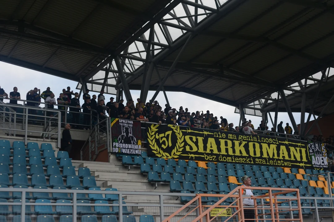 Siarka Tarnobrzeg - KSZO 1929 Ostrowiec Świętokrzyski 2:0