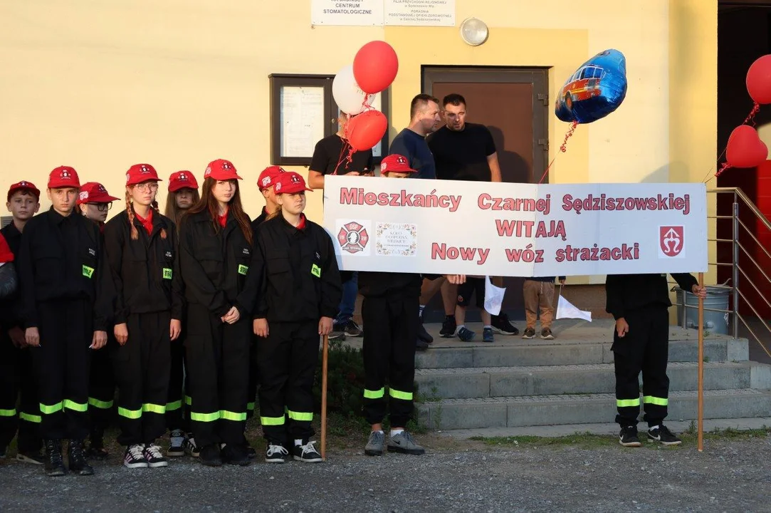 Powitanie nowego wozu dla OSP Czarna Sędziszowska