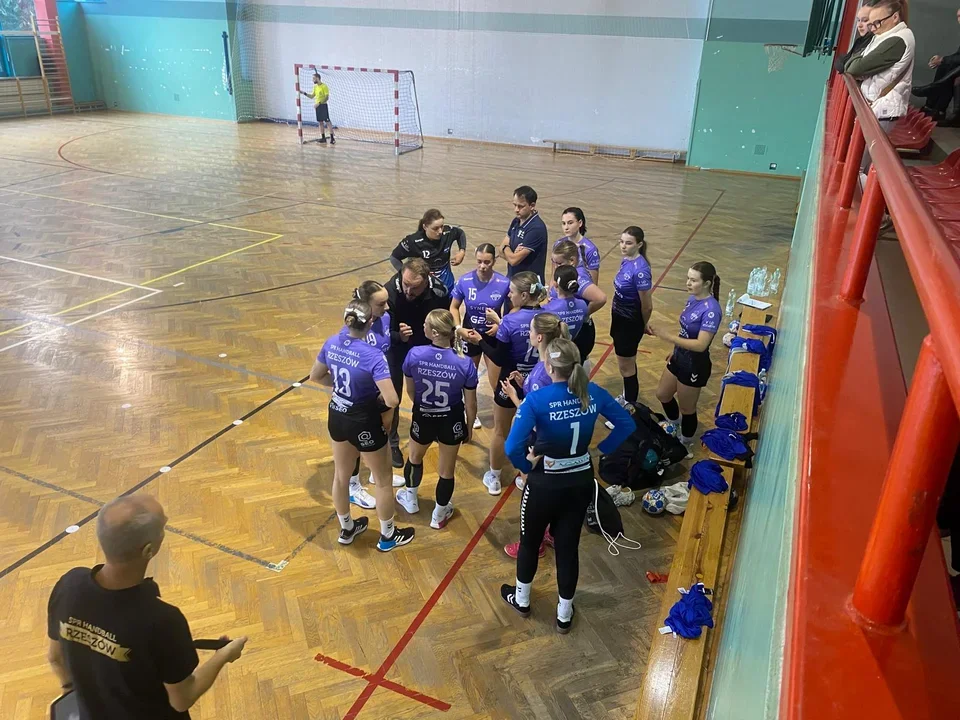 SPR Handball II Rzeszów - Ręczna LKS Orzeł Łękawica