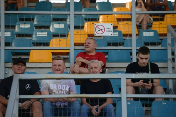 Kibice na meczu Siarka Tarnobrzeg - Karpaty Krosno