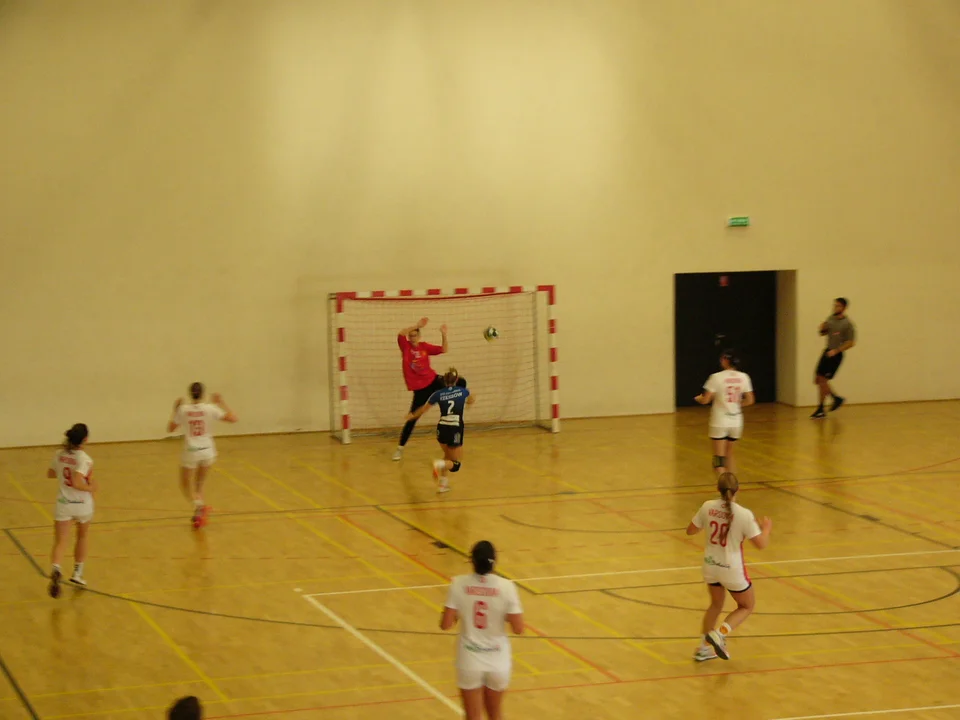 SPR Handball Rzeszów vs UKS Varsovia Warszawa