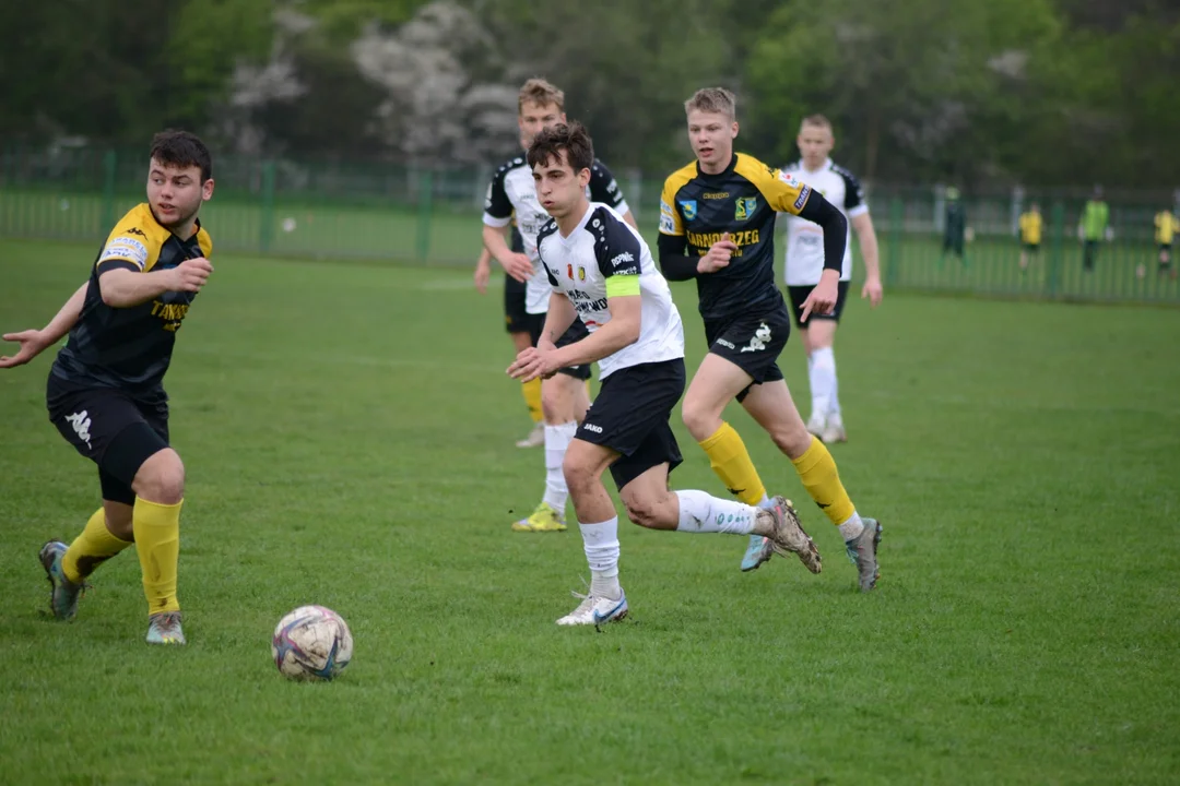 Klasa okręgowa, Stalowa Wola: Siarka II Tarnobrzeg - Stal II Stalowa Wola 1:2