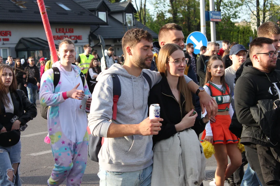 Studenci opanowali Rzeszów! Korowód przeszedł przez miasto