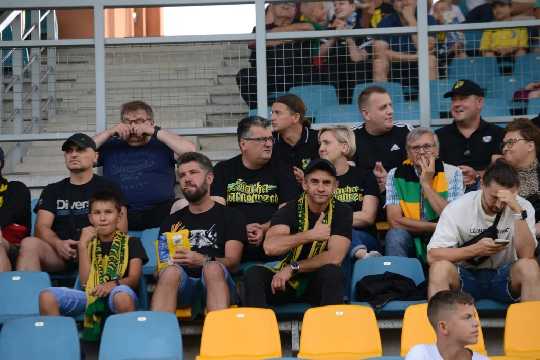 Trzecia liga, grupa 4: Siarka Tarnobrzeg - Garbarnia Kraków 0:0