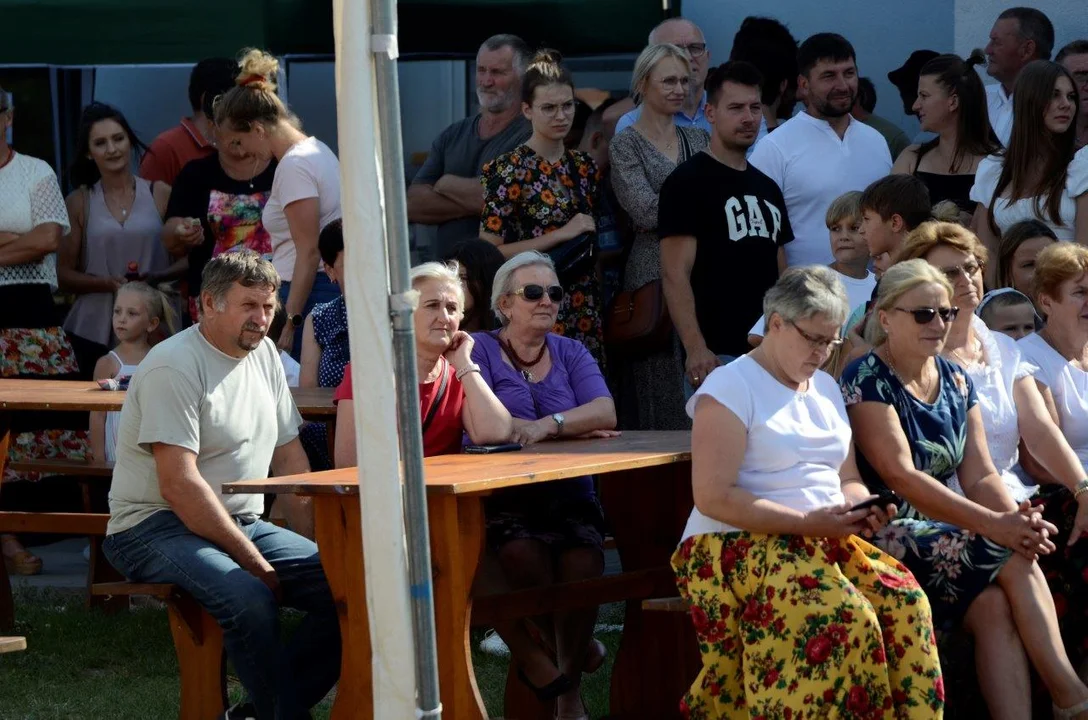 Tak bawili się mieszkańcy na pikniku w Wilczej Woli.