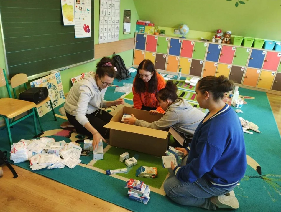 Akcja charytatywna "Opatrunek na ratunek" w Zespole Szkół w Bukowsku - Zdjęcie główne