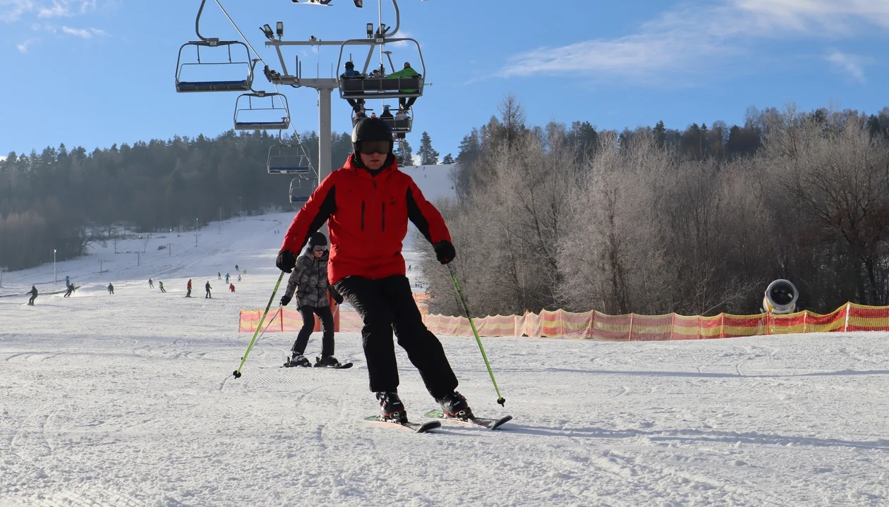 Bieszczadzkie stacje narciarskie rozpoczynają sezon zimowy. Od 17 grudnia będzie można pojeździć na kilku stokach - Zdjęcie główne