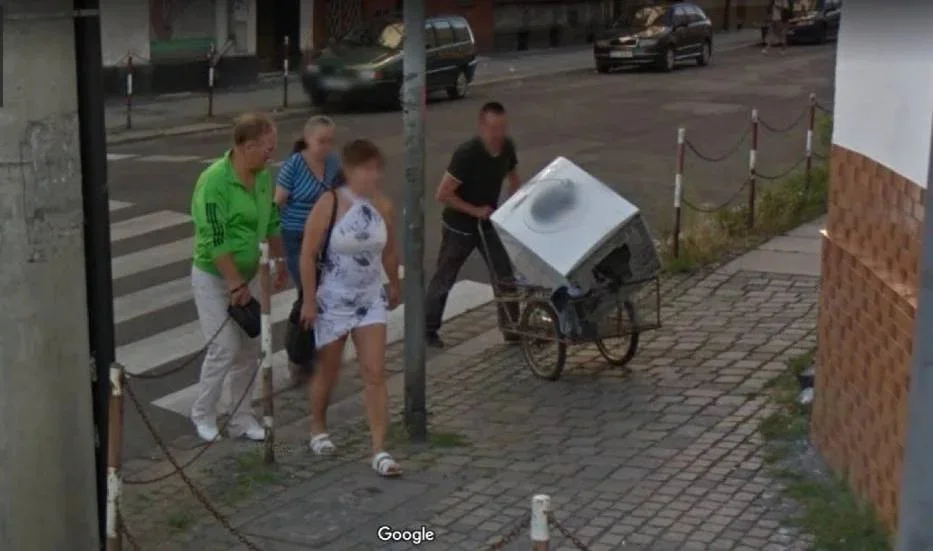 Nietypowe, dziwne i zabawne sytuacje z Podkarpacia uchwycone przez Google Street View [ZDJĘCIA] - Zdjęcie główne
