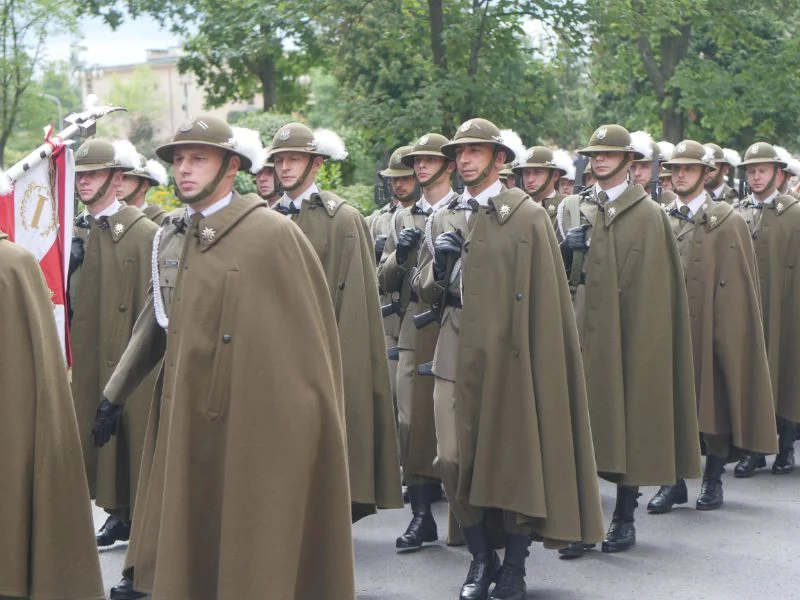 Odsłonięcie pomnika w Mielcu