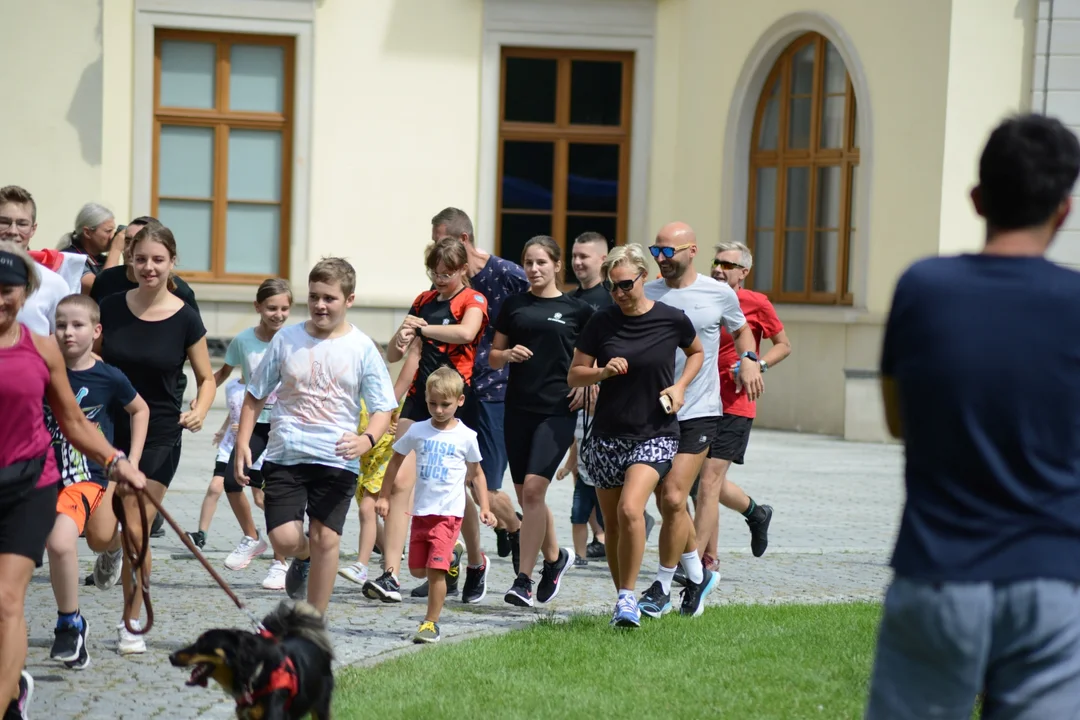 Bieg "Dzieci dla Ochotników Dzikowskich 1920" w Tarnobrzegu