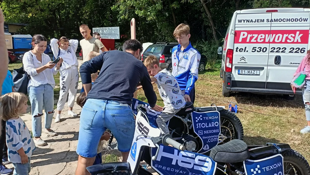 Piknik rodzinny z Texom Stal Rzeszów w Rezerwacie Przyrody Lisia Góra