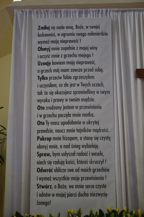 Groby Pańskie w sanockich parafiach 2023