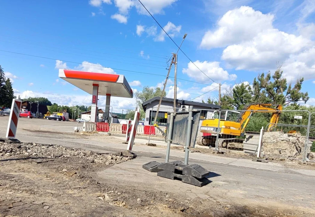 Modernizacja drogi wojewódzkiej nr 895 Uherce Mineralne - Orelec