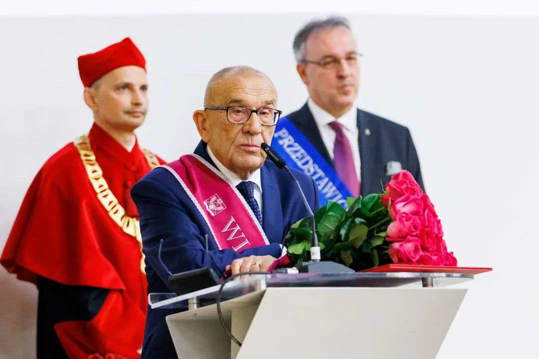 Wergiliusz Gołąbek honorowym obywatelem miasta Rzeszowa. Wyróżnienie także dla Alicji Haszczak i Marty Gutowskiej